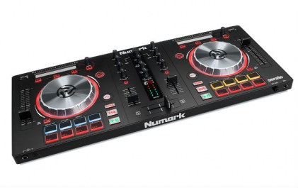 Numark Mixtrack Pro 3-2